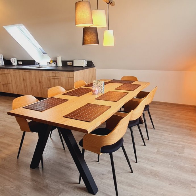 Essplatz - Ferienwohnung "Reh" im DG